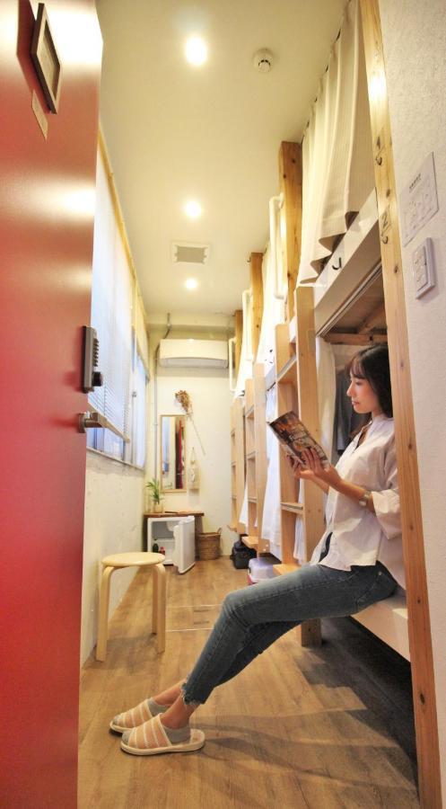 Hostel Toki Fukuoka  Exteriör bild